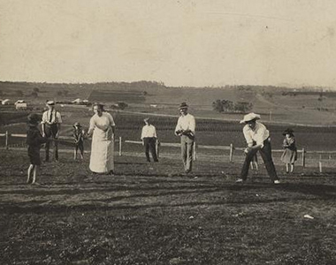 A game of rounders on Christmas Day at Baroona, Glamorgan Vale, Australia in 1913.